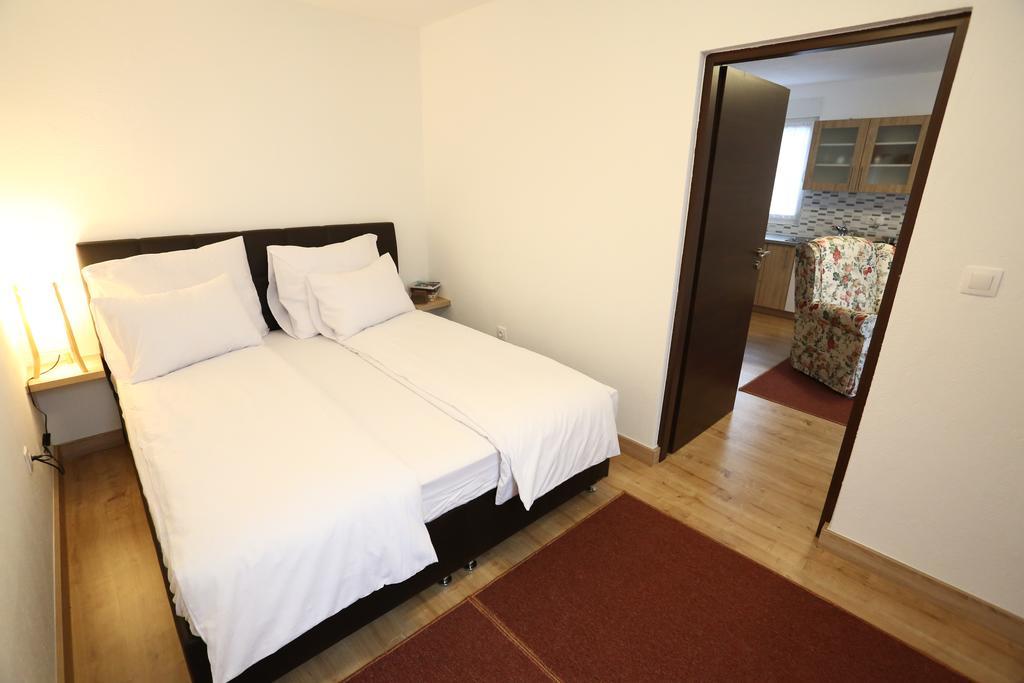 Apartments Kolonija Sarajevo Rom bilde